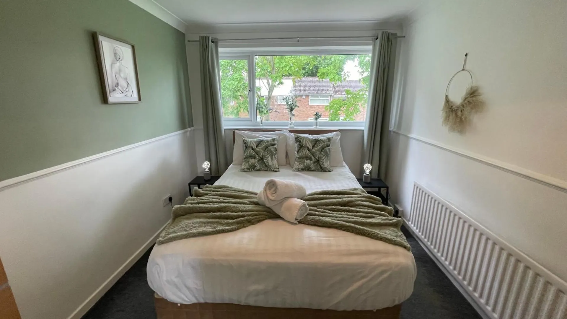 Redcroft Green 3 Bdrm Sleeps 5 Quiet Residental Area Newcastle upon Tyne United Kingdom